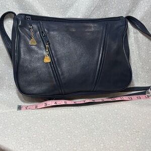 Brio! Vintage Leather Purse